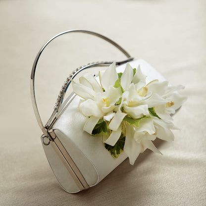 White Purse Decor –  Fleuristerie Marie-chantal, Shawinigan PQ